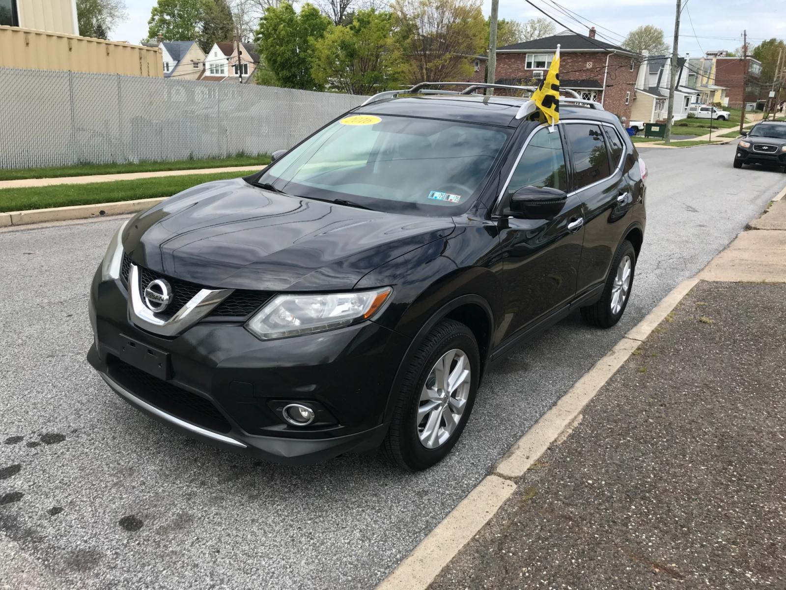 2016 Black /Black Nissan Rogue SV (5N1AT2MV9GC) with an 2.5 V4 engine, Automatic transmission, located at 577 Chester Pike, Prospect Park, PA, 19076, (610) 237-1015, 39.886154, -75.302338 - 2016 Nissan Rogue SV: All wheel drive, backup camera, heated seats, sunroof, new PA inspection, SUPER CLEAN, runs LIKE NEW! This vehicle comes inspected and has been given a bumper to bumper safety check. It is very clean, reliable, and well maintained. We offer a unique pay plan that is known fo - Photo #3